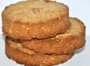 Lire la suite à propos de l’article Biscuits sablés aux noix (Vincent)