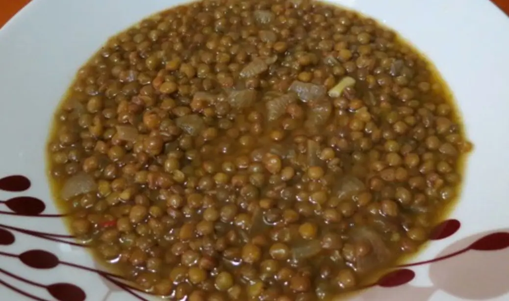 You are currently viewing Soupa Fakès – Grèce – Soupe de lentilles