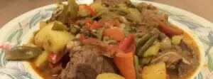 Lire la suite à propos de l’article Marmite bosniaque (bosanski lonac, chef Ivica, 1982)