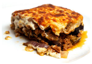 Lire la suite à propos de l’article Moussaka au boeuf – Grèce, chef Roulis – 1982
