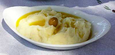 You are currently viewing Skordalia (purée à l&rsquo;ail) – Grèce, Chef Roulis – 1982