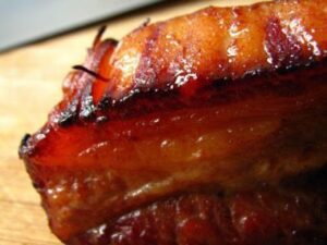Lire la suite à propos de l’article Travers de porc au miel