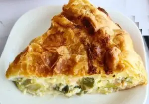 Lire la suite à propos de l’article Tourte poireaux saumon (Marie)