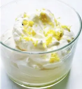 Lire la suite à propos de l’article Lemon syllabub (Mamie de Royan)