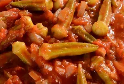 You are currently viewing Bamias aux tomates (Grèce)